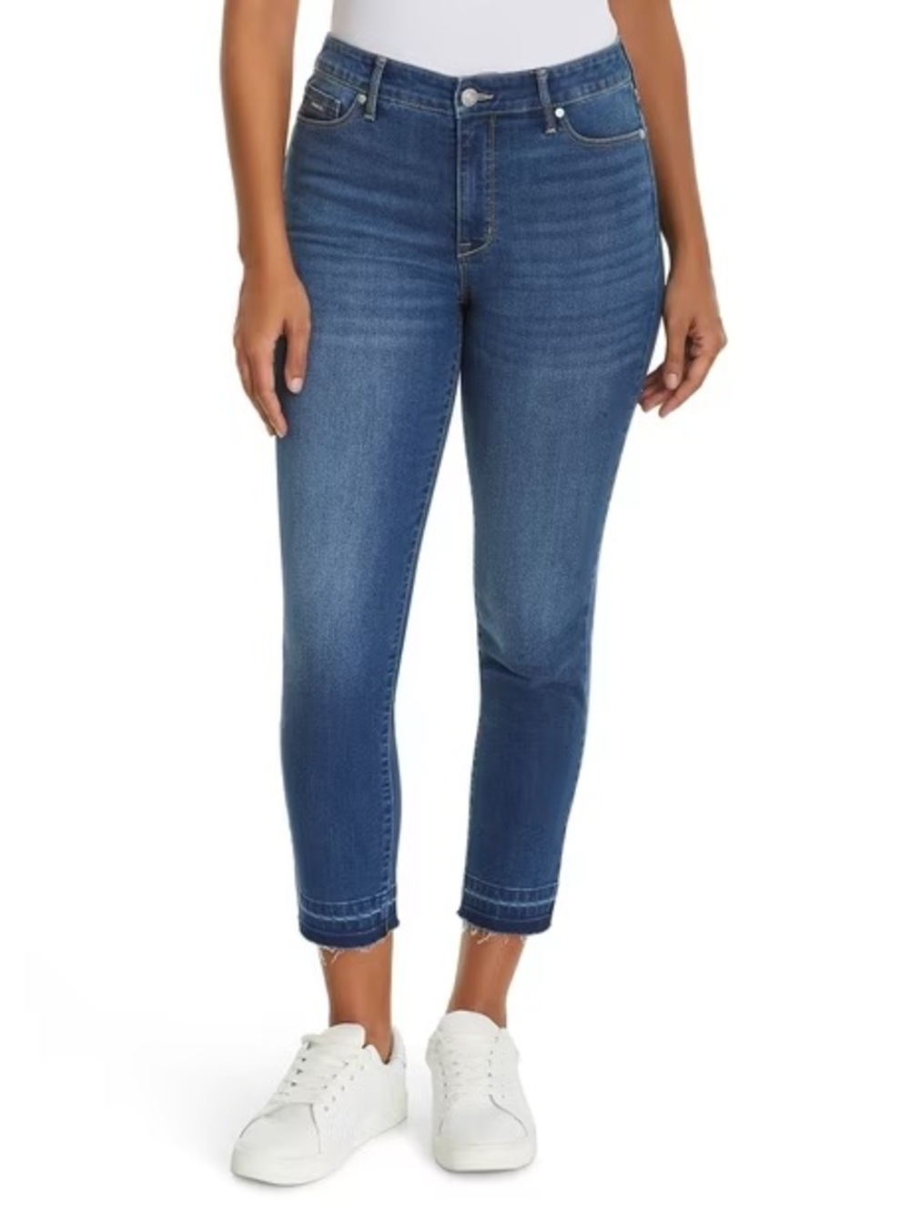 ⭐️Women’s Straight Leg Jeans — Medium Wash Blue⭐️